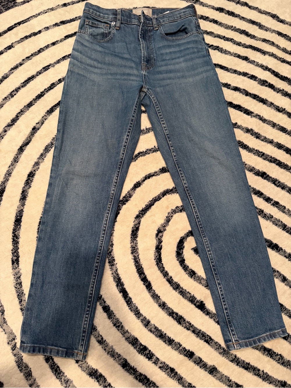 Everlane cheeky jean 25 crop